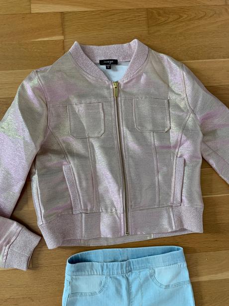 Imoga zlatoruzova bundicka, 146