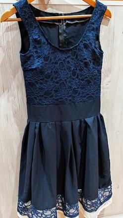 Modré čipkované šaty, xs