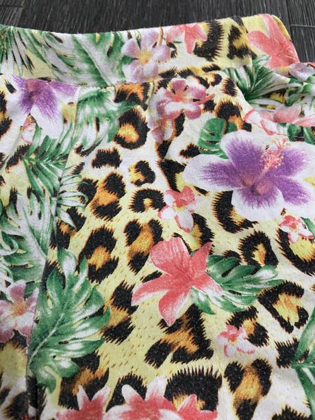 Dievčenské kraťasy velk.122/128, 122