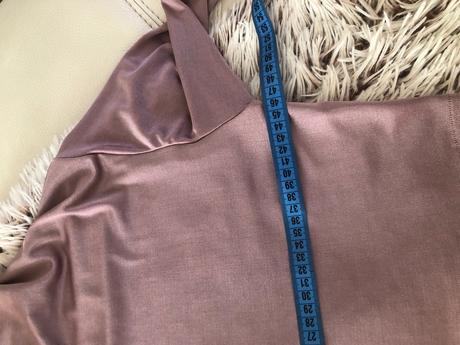 Zara krásny asimetrický top xs/s, zara,xs