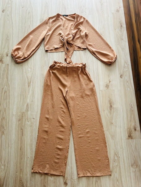 Štýlový komplet značky erika fashion,