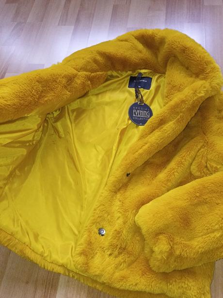 Jemná kožušinka kabátik veľ.38, gate,38