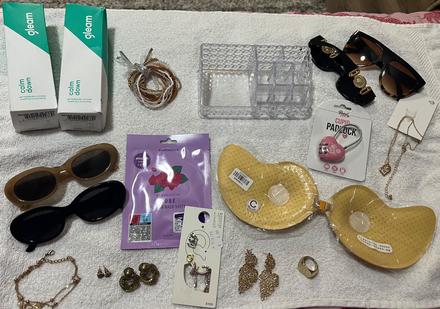 Veľký balík kozmetiky a doplnkov, 