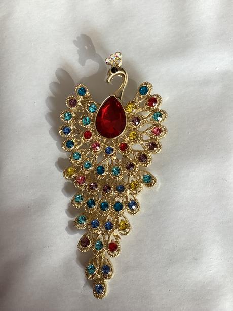 Nádherná brošňa - páv, 