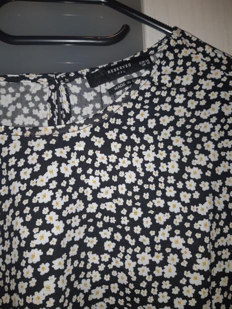 Bluzka so vzorom malych kvietkov, reserved,38