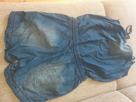 Dievčenský overal na leto, 158