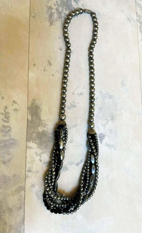 Luxusný náhrdelník, 