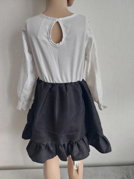 Vidiečanka / kroj karnevalový kostým veľ.104,