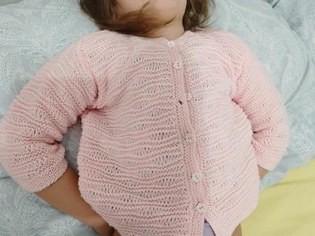 Svetrik krásny ručná praca, 92