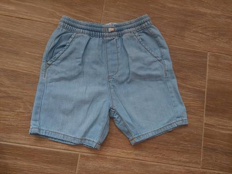 Šortky č.104, zara,104
