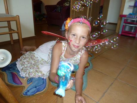 Velmi pekne satocky, h&m,110