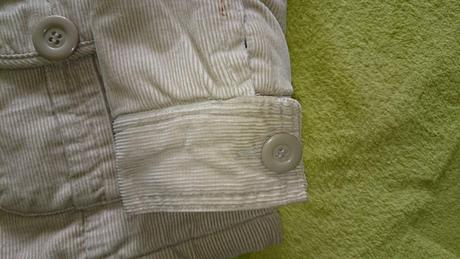 Veľmi málo nosená vetrovka, výborný stav, bhs,s