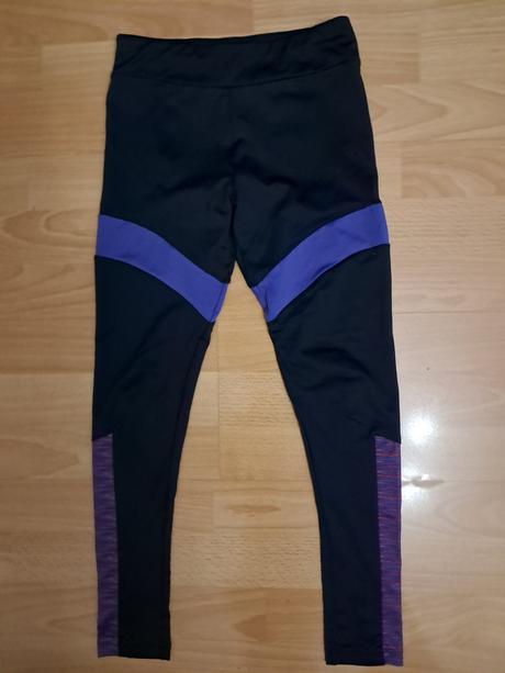 Športové leginy, 134