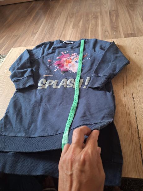 Teplakové šaty, 134