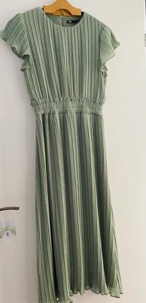 Krásne elegantne saty zara, zara,m
