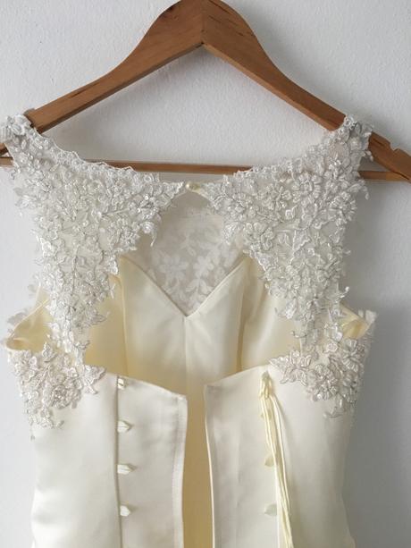 Nádherný model morská panna schampagno, 34 / 36