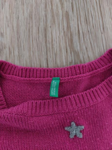 Ružový dievčenský svetrík, benetton,146