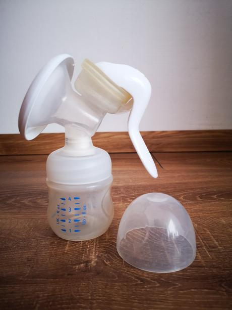 Odsávačka mlieka avent,