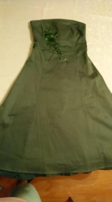 Elegantné šaty, 36