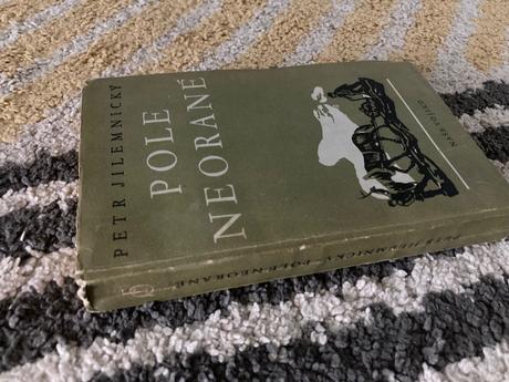 Pole neorané-vyd.1954,