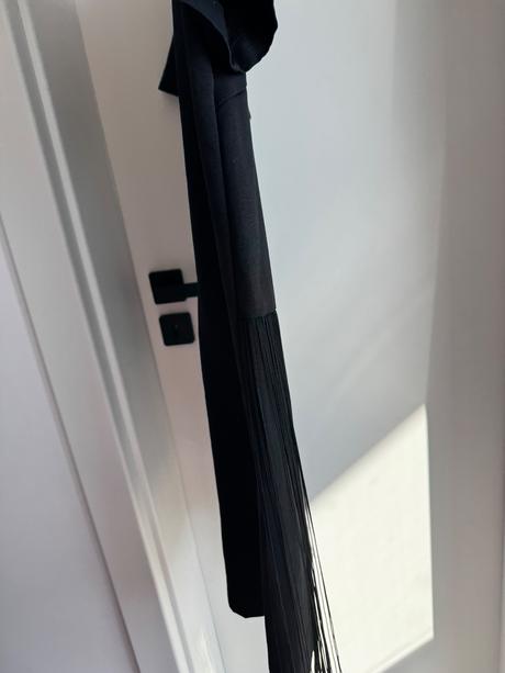 H&m saty cierne, h&m,xs