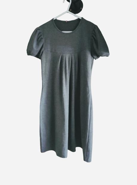 Teplučké štýlové šaty s puff up rukávmi, m