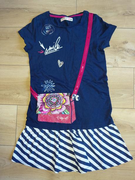 Saty d, desigual,152