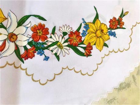 Teflónový veľkonočný obrus,