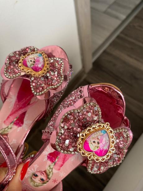 Frozen sandálky, 26