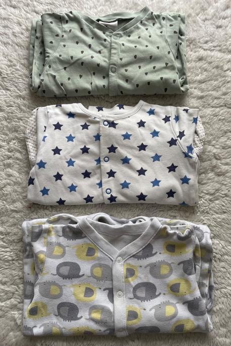 Zelenkaste pyzamko h&m, h&m,80