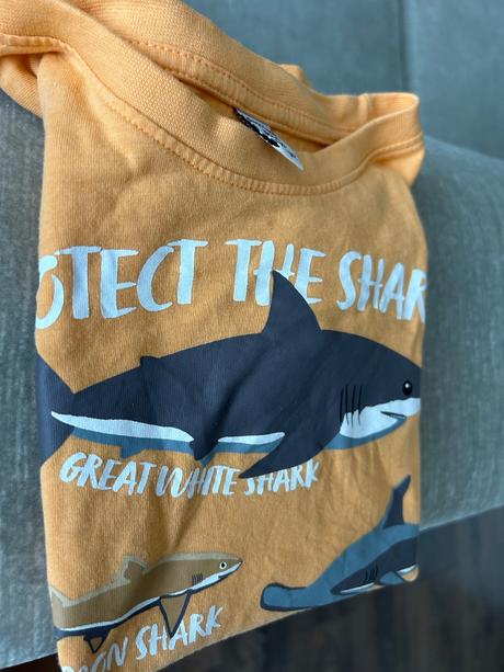 Tričko žralok, takko,116