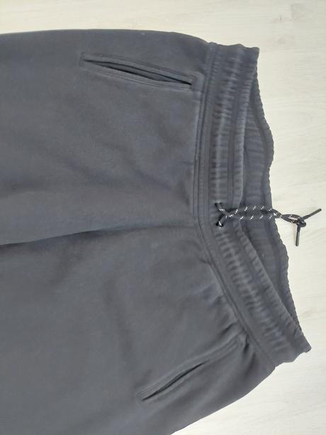 Tepláky hrubšie xl, adidas,xl