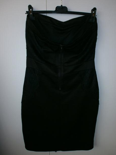 Spoločenské šaty, 42