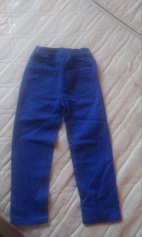 Výrazné modré rifličky -5 r., 104