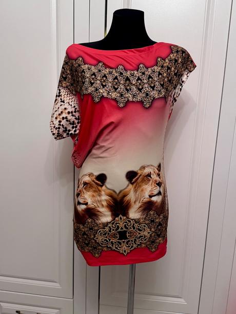 Dámske šaty /tunika, 