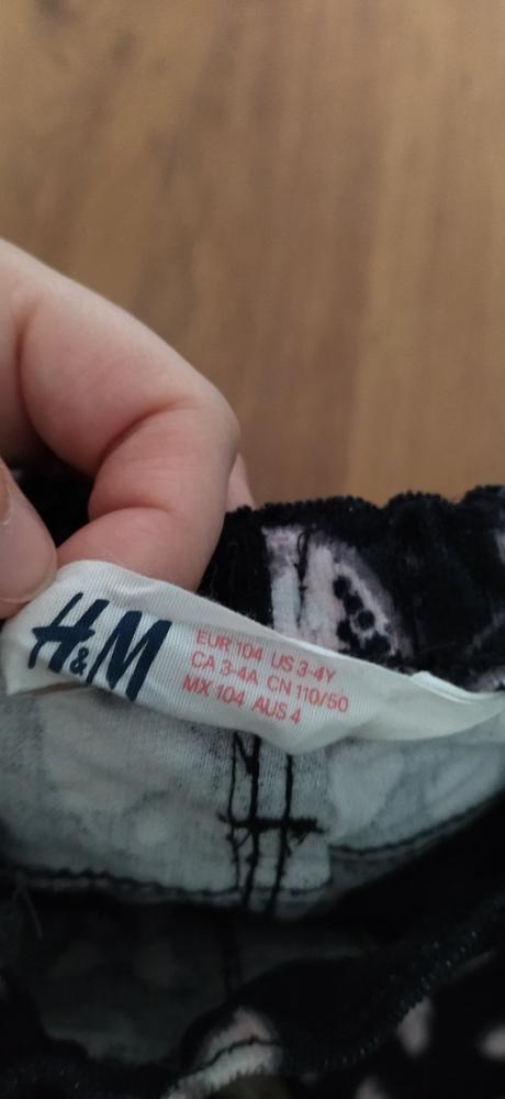 Menčestraky, h&m,104