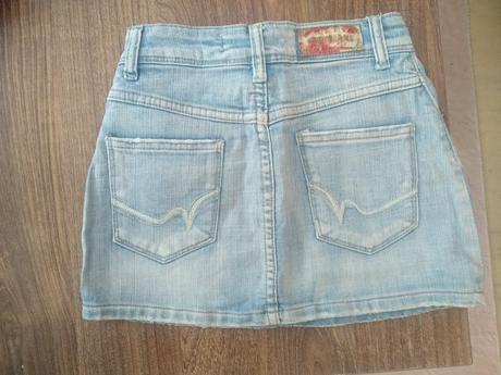 Sukna denim, 146