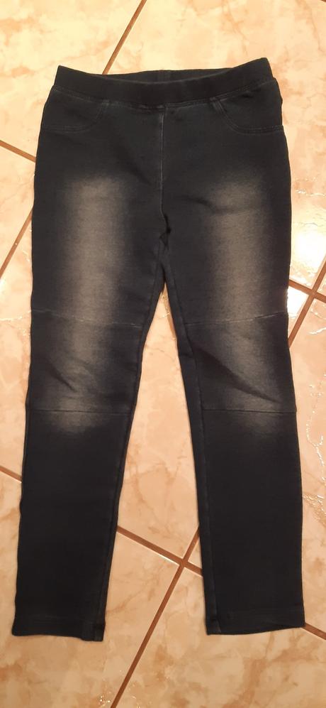 Nohavice, lupilu,110