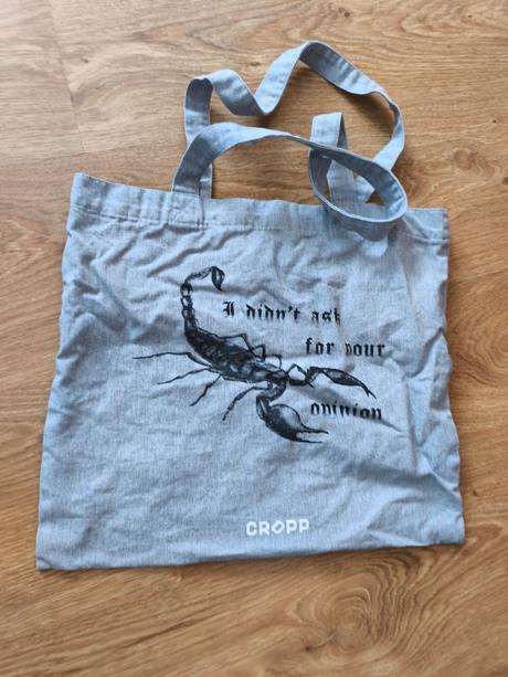 Taška škorpion, cropp