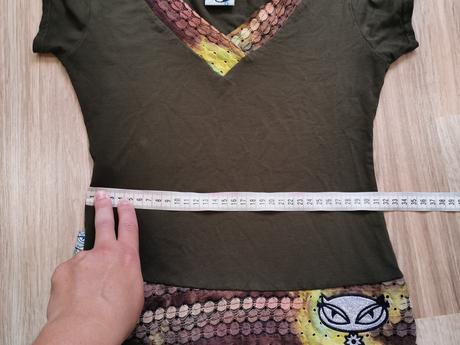 Predĺžené tričko, 146