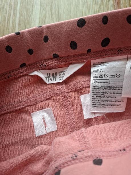 Nohavicové legíny zn.h&m 134, h&m,134