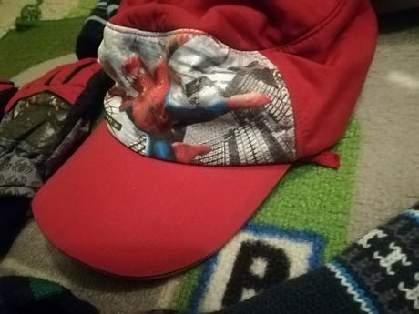 Mix 5 spiderman čiapky, marvel,116