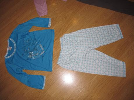 Modré pyžamko v. 116, 116