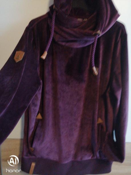 Super mikina naketano, l