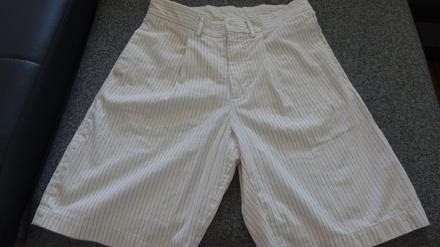 Krátke nohavice, zara,40
