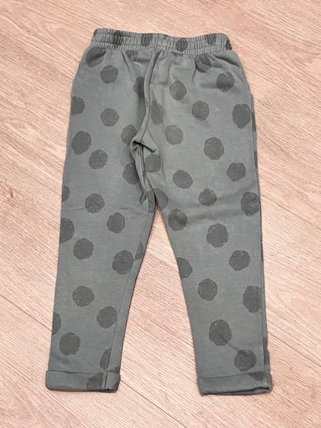 Dievčenské bodkované tepláky (5-6r.), f&f,116