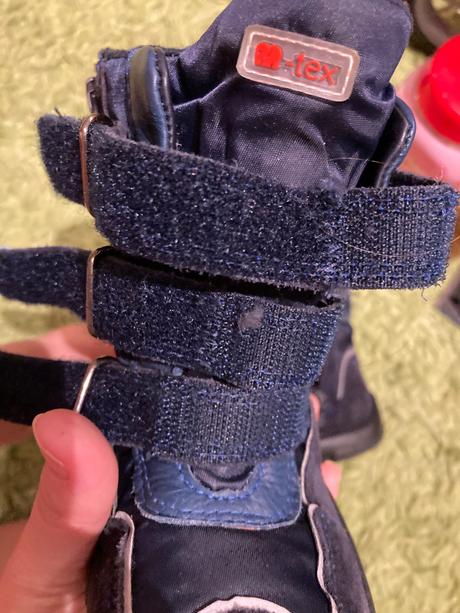 En fant zimne topánky 23, en fant,23