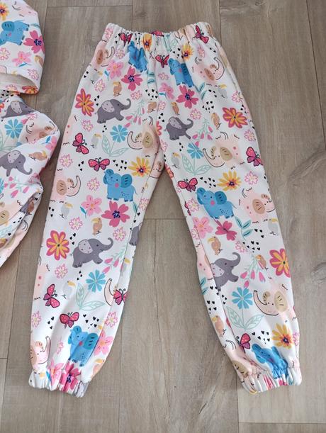 Zateplená tepláková súprava, 122