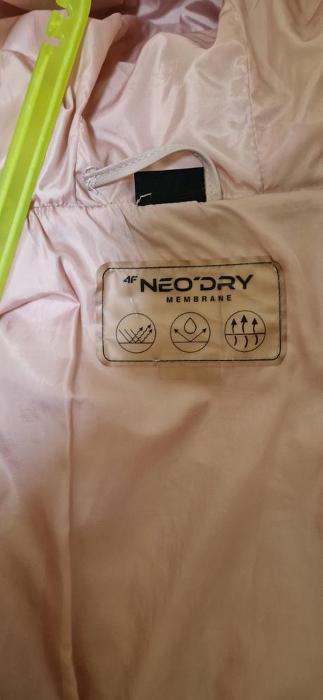 Dievčenská zimná bunda, 146