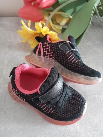 Dievčenské topánky, 23